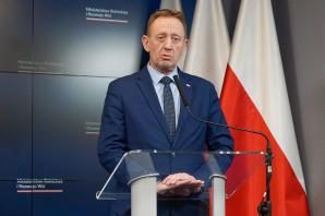 Sprawa zboża jest w tej chwili najważniejsza- briefing prasowy ministra rolnictwa i rozwoju wsi Roberta Telusa