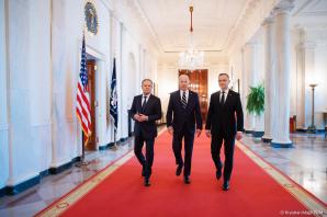 [VIDEO] Premier Donald Tusk w Waszyngtonie: Ameryka nie zawaha się przyjść z pomocą Polsce