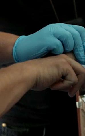 [VIDEO] Policjanci z Prudnika pokazują, co to znaczy służba - zobacz spot który przygotowali