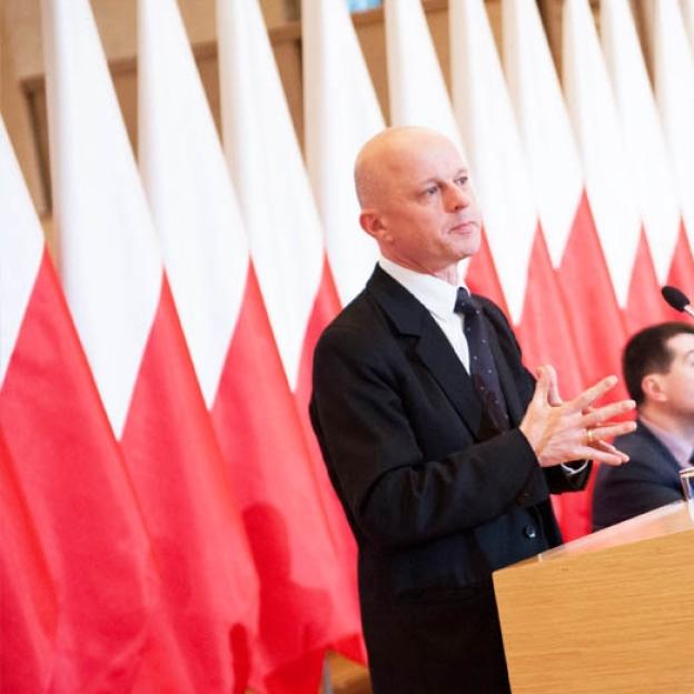 Konsultacje w Kancelarii Premiera w sprawie podatku od sprzedaży detalicznej