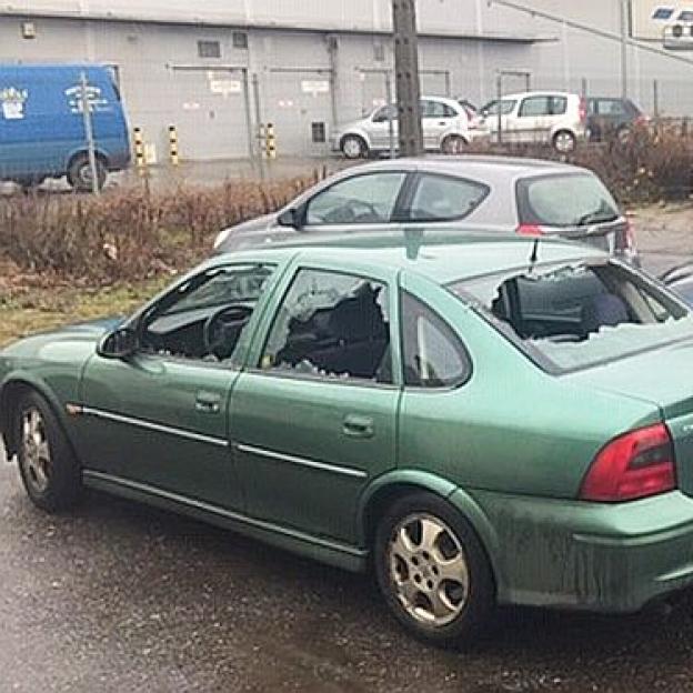 Wybite okna, przerażona matka! Rutkowski apeluje do policji: przyjrzyjcie się tej sprawie, zanim będzie za późno!