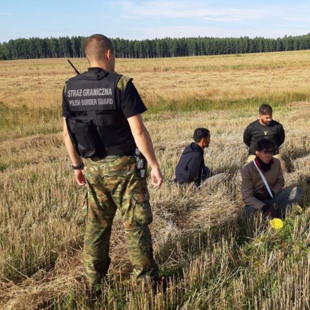 Duże grupy cudzoziemców zatrzymane na polsko-białoruskim odcinku granicy. To prawdopodobnie obywatele Iraku oraz Afganistanu