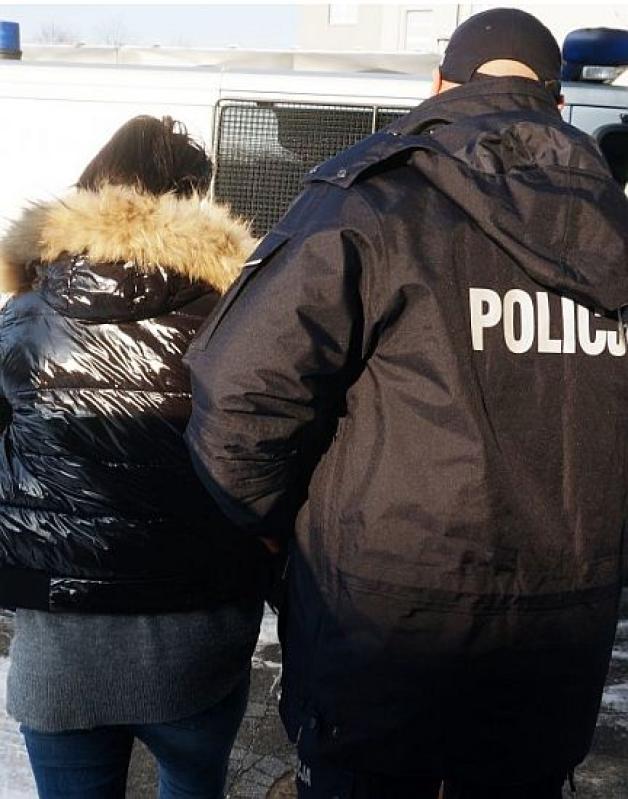 Poszukiwana 16 listami gończymi zatrzymana w Częstochowie